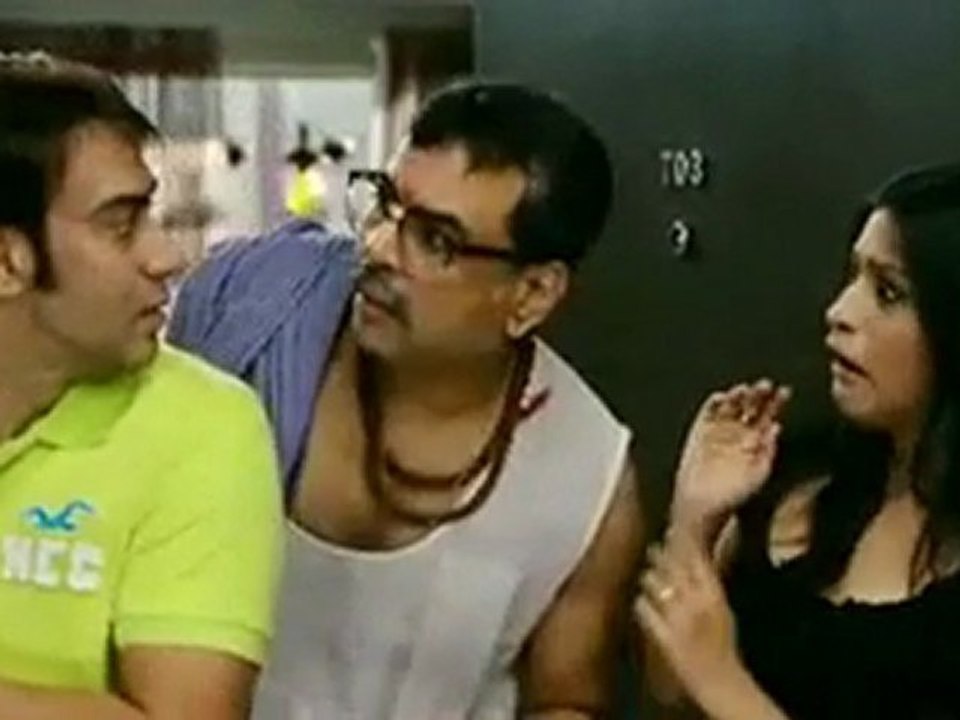 Atithi Tum Kab Jaoge Theatrical Trailer