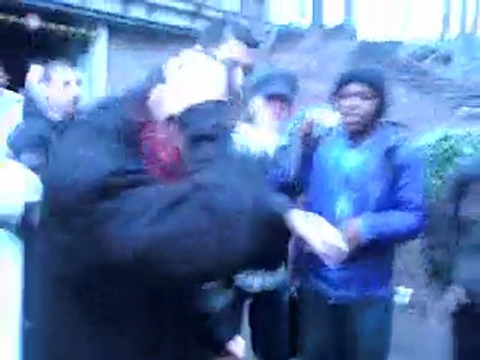COMBAT DE FRANCKY-X AKA DE PORNO MAHAZEUB (partie 2 fight)