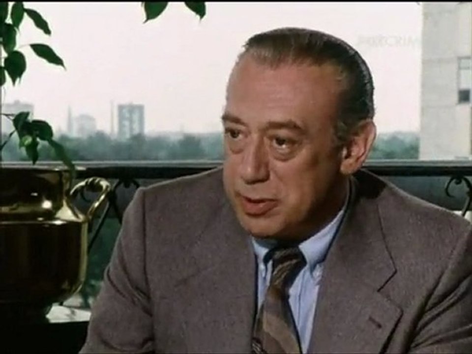 Derrick épisode 10 la cartomancienne
