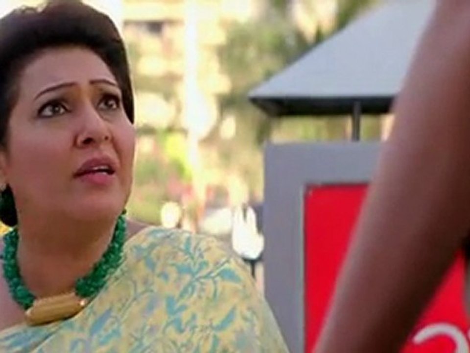 Raat Gayi Baat Gayi - DVD Rip - www.DesiRulez.NET - 3