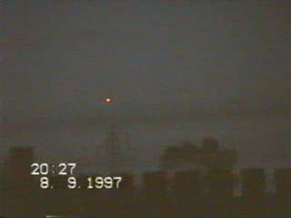 OVNI ufo 1997 Kirkcaldy, Fife