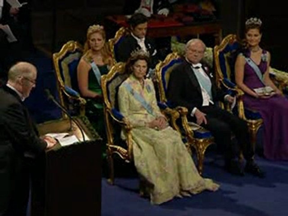 Herta Müller nimmt Nobelpreis entgegen