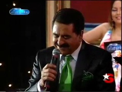 İBRAHİM TATLISES & BÜLENT ERSOY - DÜET (Canlı Performans)