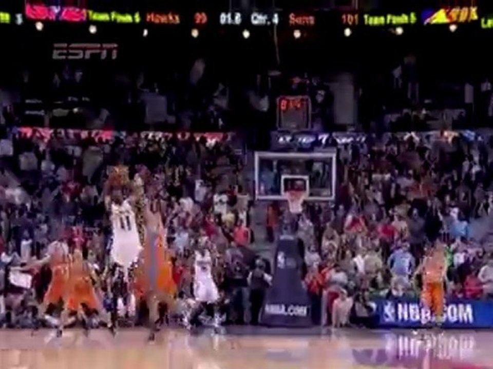 Jamal Crawford hits the game-winning shot with a 28-foot buz