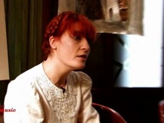 Florence & The Machine (SFR Music Interview) [VOSTFR]