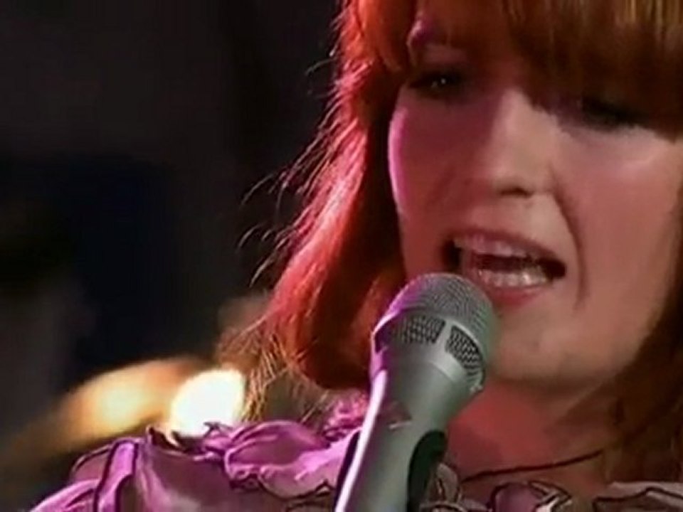 Florence & The Machine - Hurricane Drunk (Live @ LFAR 2009)