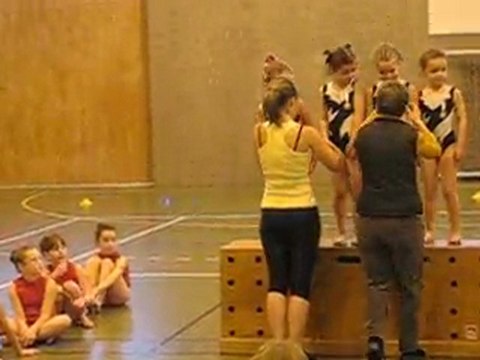 PASSAGE DES RUBANS POUR MARIE 16/01/2010