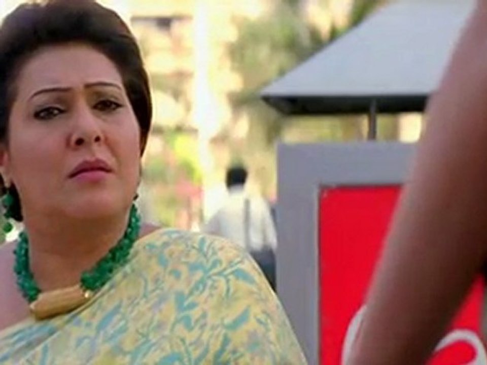 HindiChannels.in - Raat Gayi, Baat Gayi - Part 3 of 6