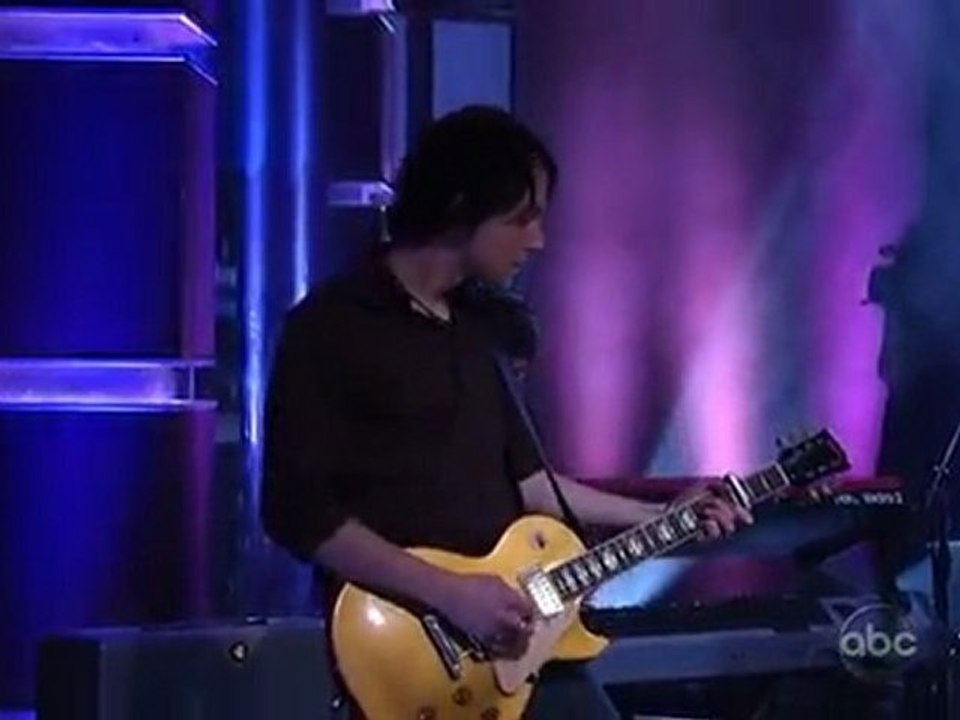 [HQ]Colbie Caillat - I Never Told You (@ Jimmy Kimmel Live)