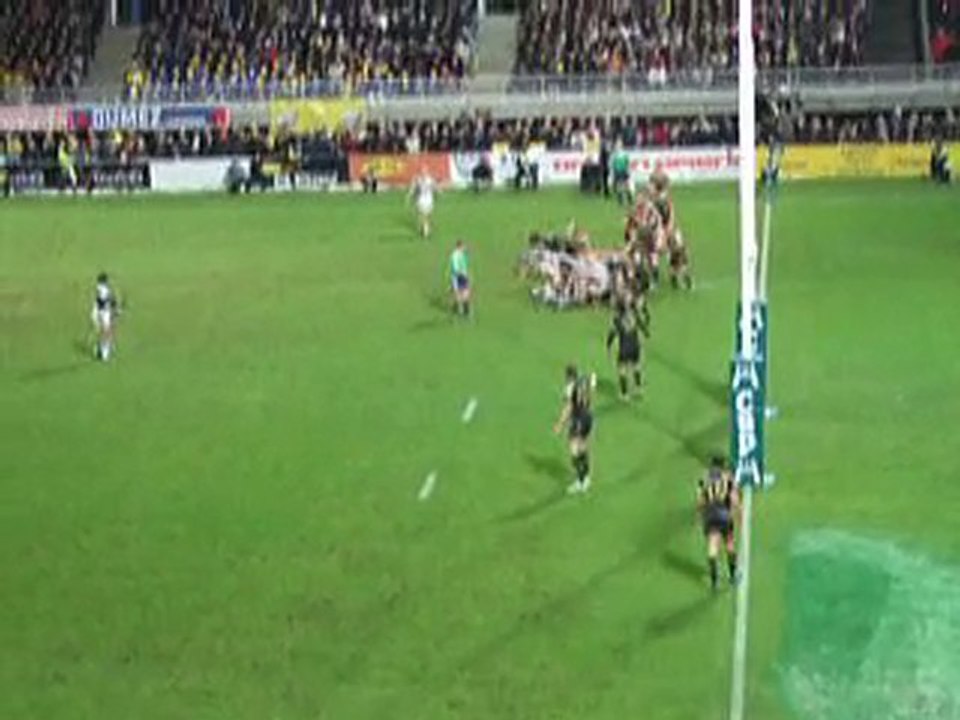 ca chauffe dans les ligne des ospreys