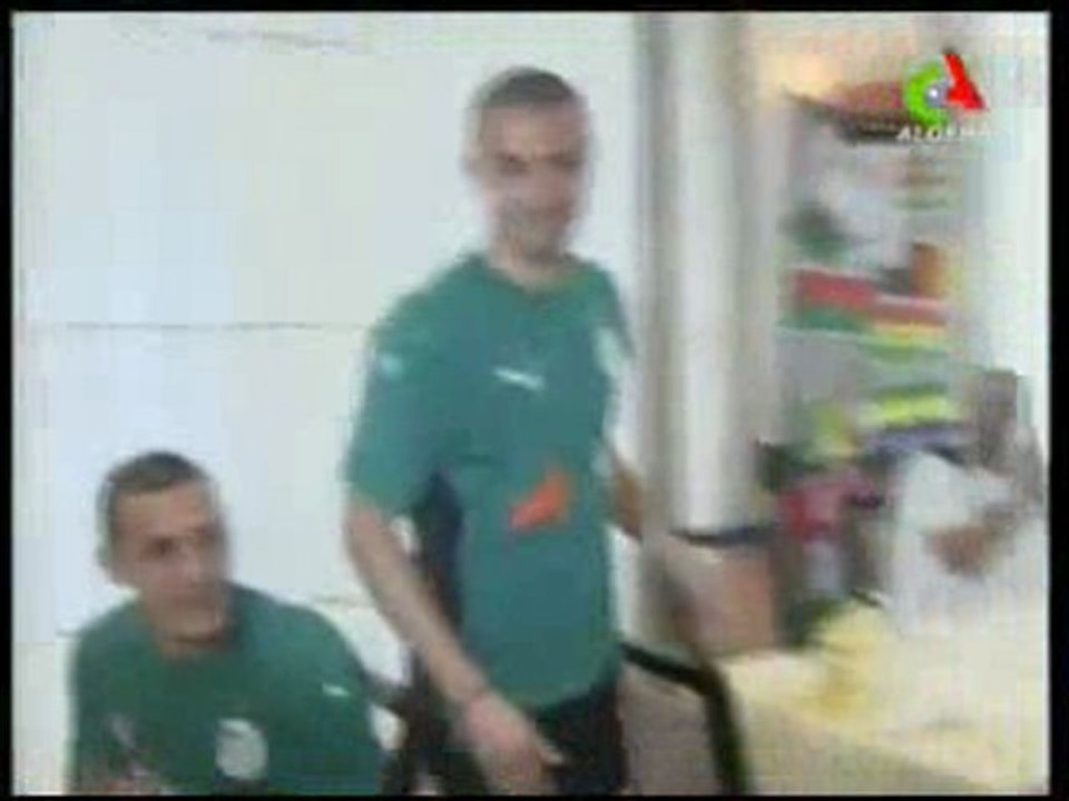 ANTAR YAHIA MEILLEUR JOUER ARABE SELON MBC