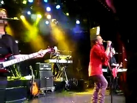 Alan Parsons Live Project - Games People Play (BCN '08)