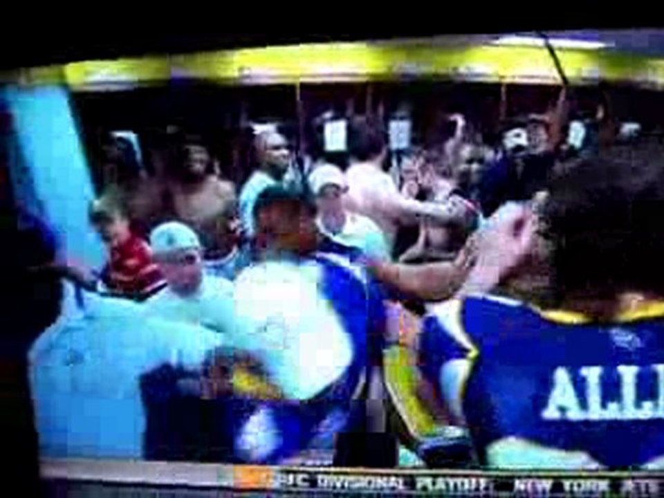 brett favre pants on the ground