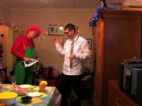 Веселый клоун шутит 311209