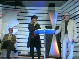 Yalnız gecelerin kadını şiir