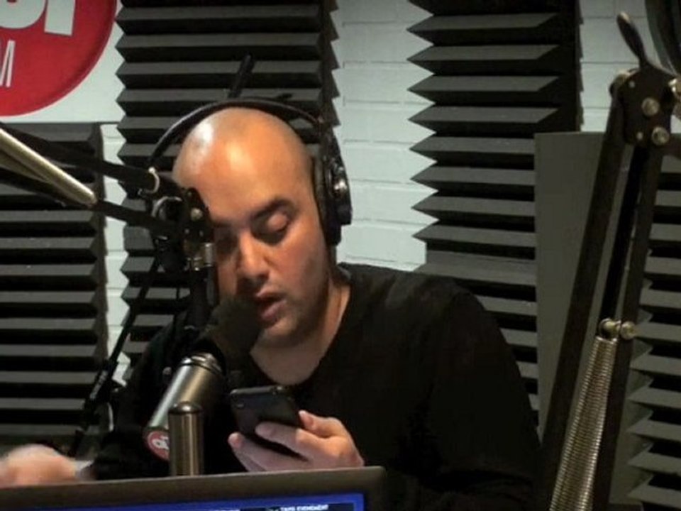 "Commandeur Replay" sur Ouï Fm n°101 18.01.2010