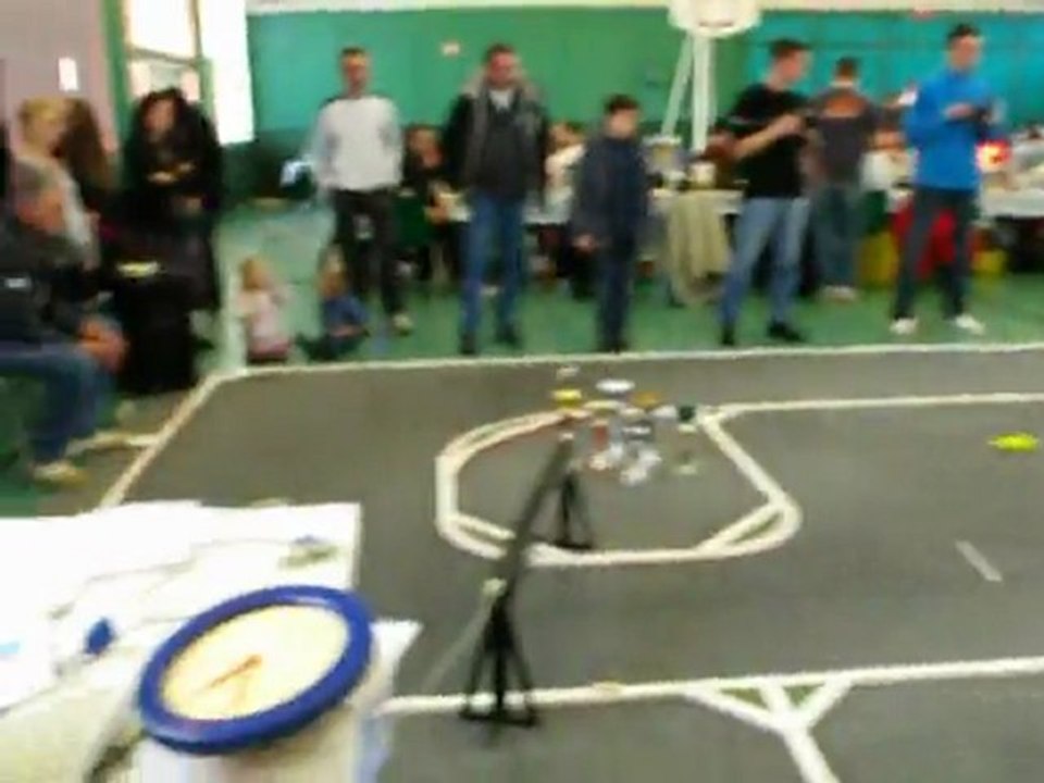 manche de mini z a elbeuf le 17 janvier 2010 ( alain )