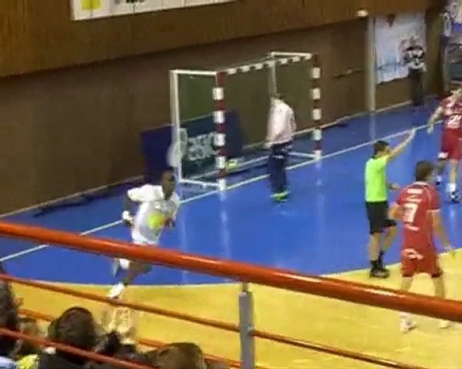 Olivier Nyokas vs Aurillac 16.12.2009