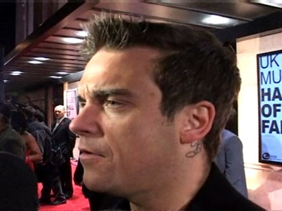 Robbie Williams first 2010 Brit Award winner