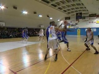 Sports : Calais basket relève la tête