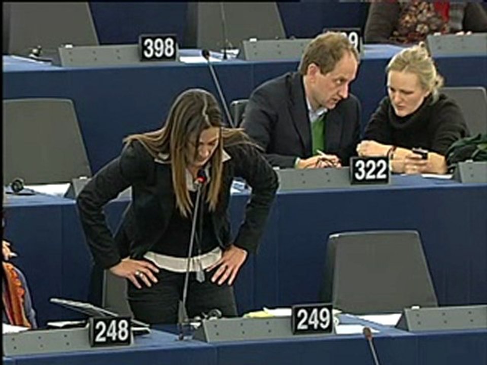 Sandrine Bélier intervient en plénière sur la Biodiversité