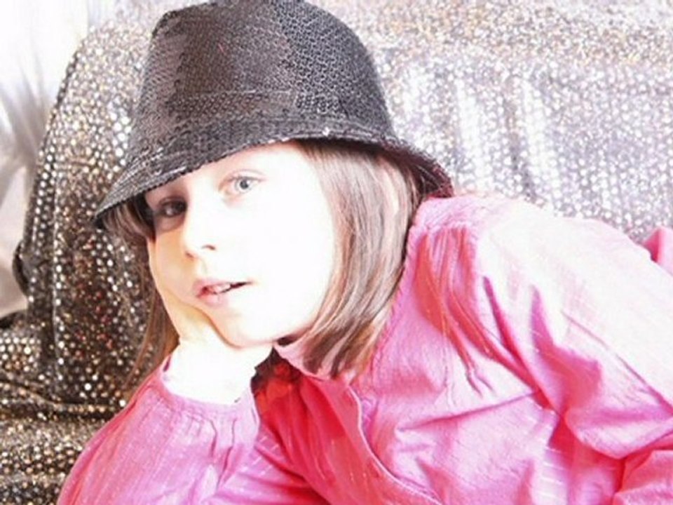 alicia chapeau