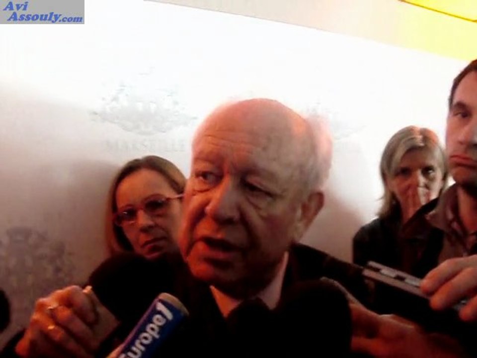 JC.GAUDIN, évoque la Burqa, et l'identité nationale