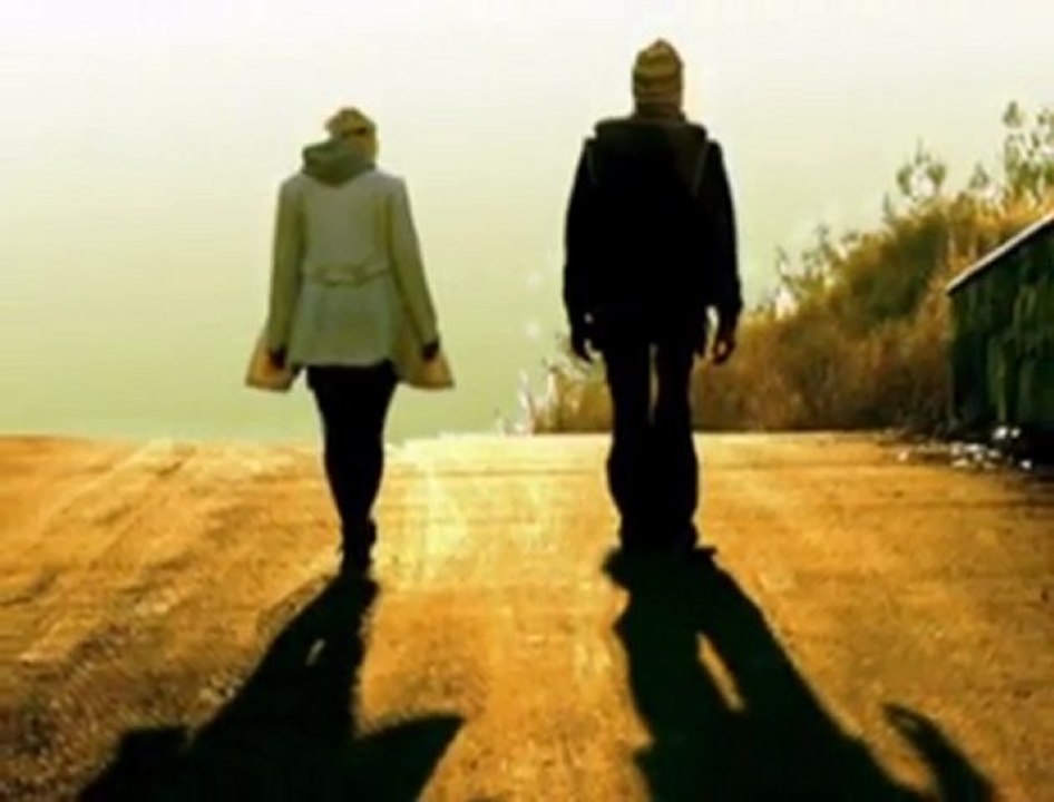 Aşkın Derin - Yana Yana - www.amatormuzikler.com