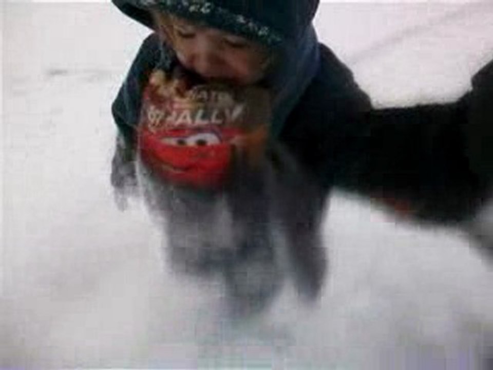 Mathéo dans la neige