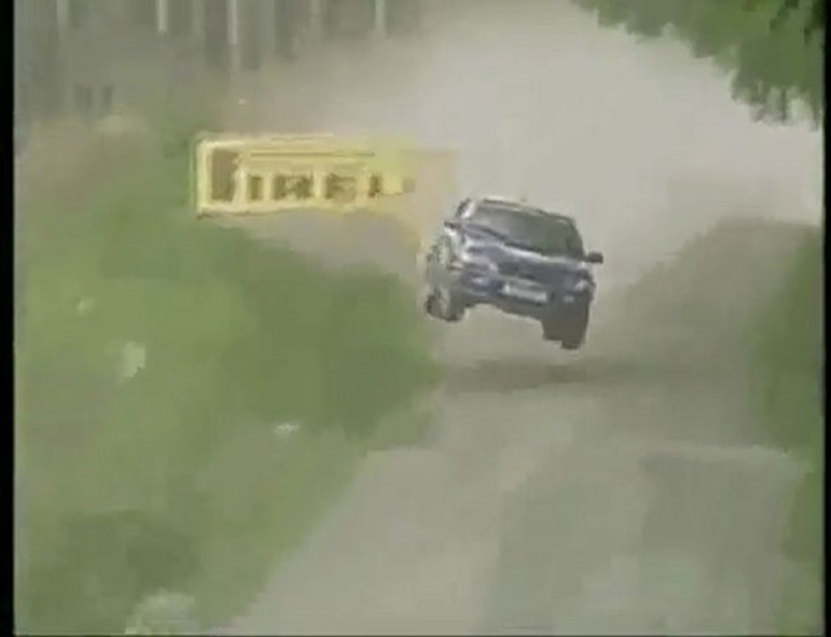 Rally crash subaru