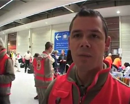 Accueil des rapatriés à Orly