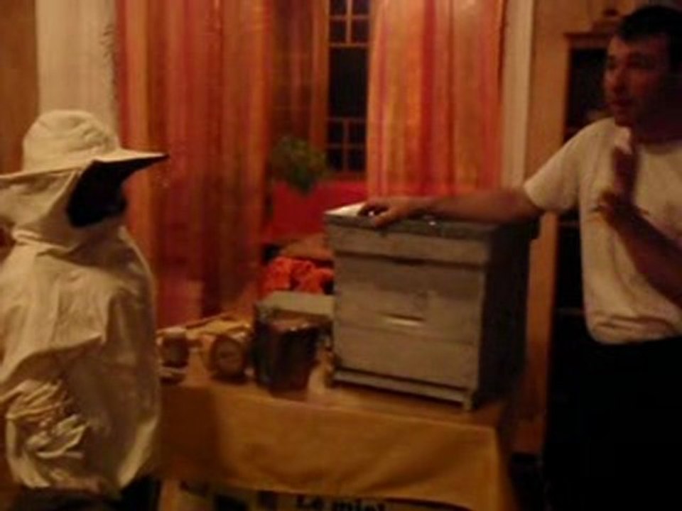 Marie et les abeilles