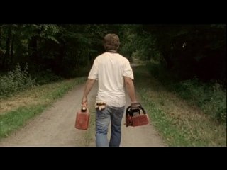 En bas de l'échelle - TEASER