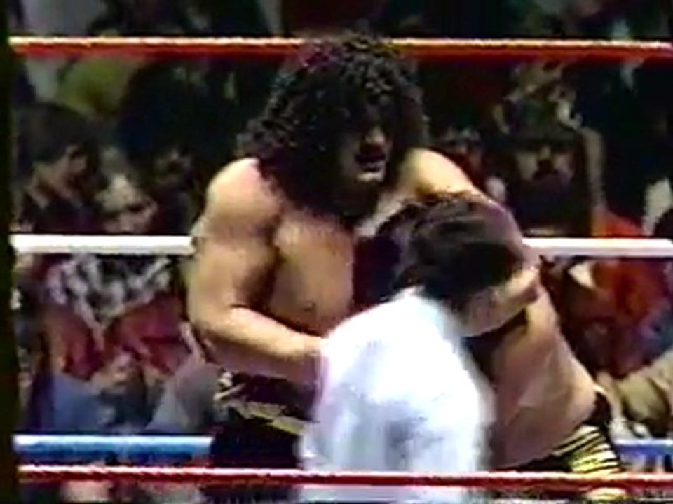 Beefcake vs. Samula P1