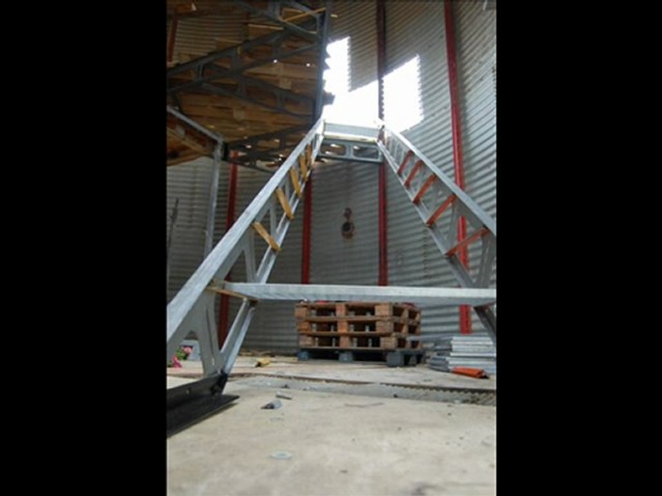 ESCALIER MECANO