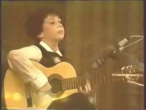 Grisha Goryachev plays Monti Csardas