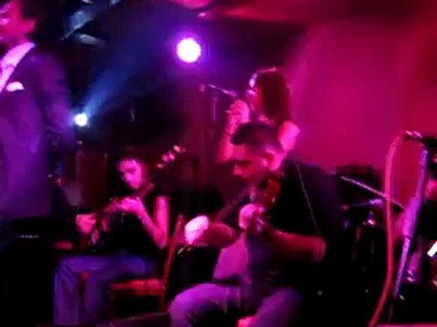 ferman toprak ben senin yüreğin olaydım