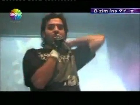 Ismail YK - Röportaj Hannover Konseri [Bizim Insanimiz]