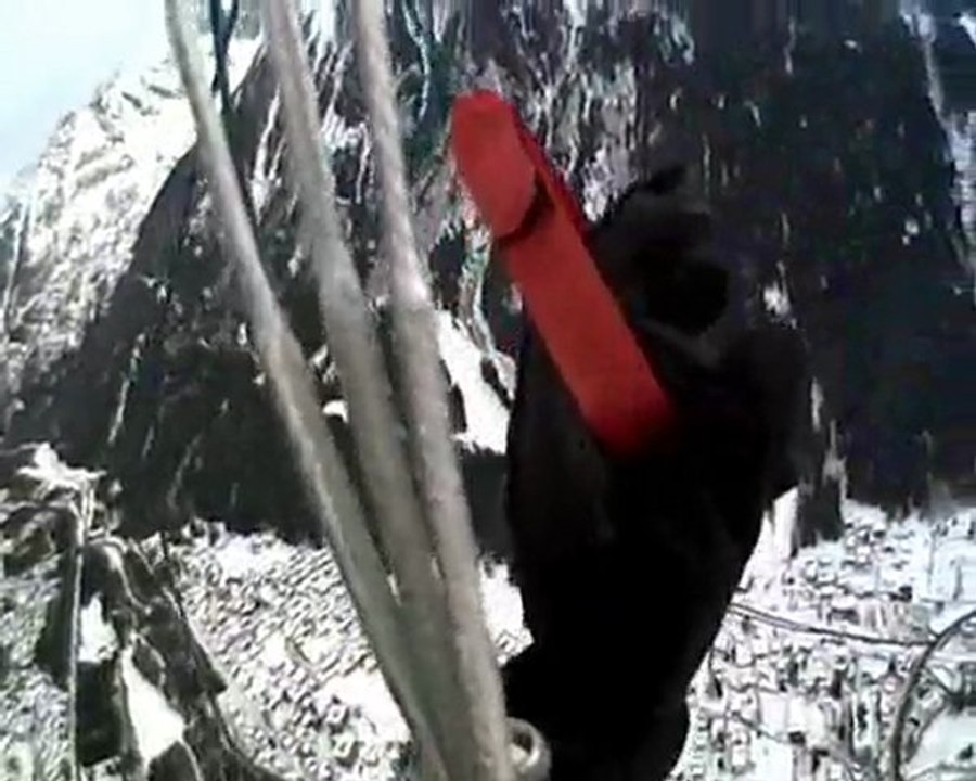 Chamonix , Vol en parapente de Planpraz le 20 Janvier 2010