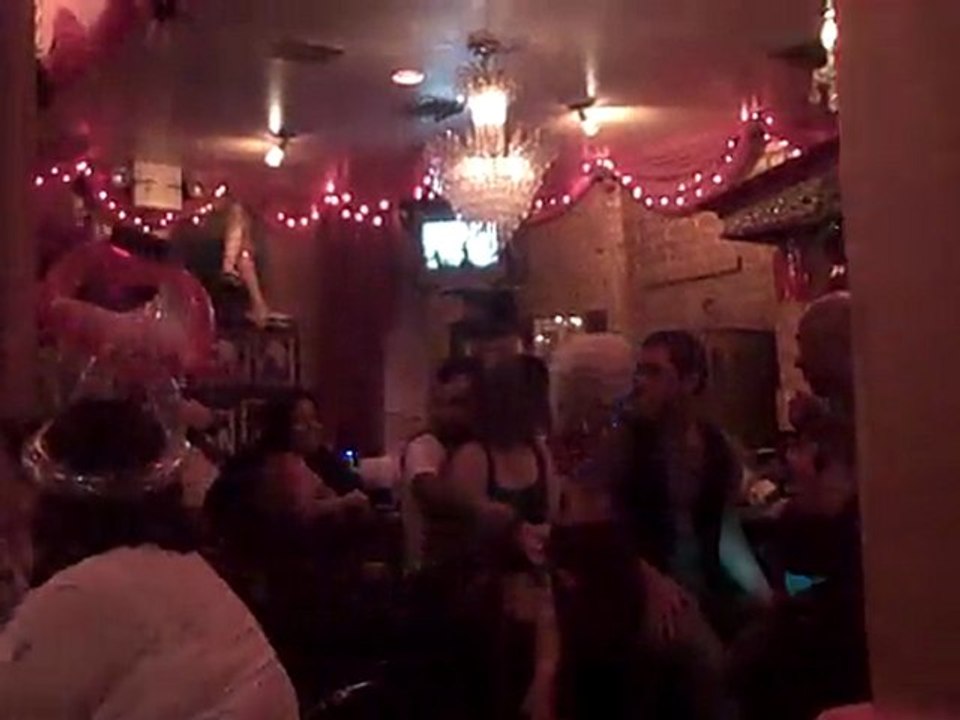 Drag Queens and Lesbians