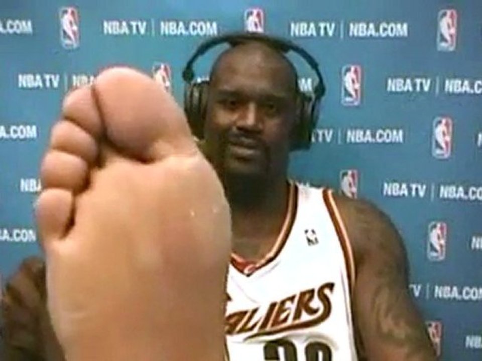 ''Feet''-ured Guest: Shaq