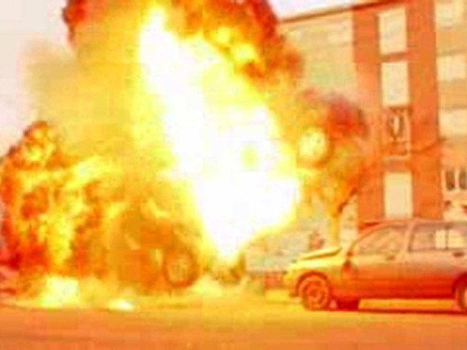 Desde París con amor - tráiler español