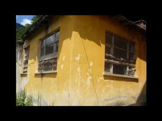 Orda bir okul vardı uzakta