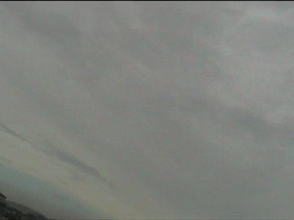 MOV096  ASIM UFO 27 ARALIK 2009 KARTAL İSTANBUL