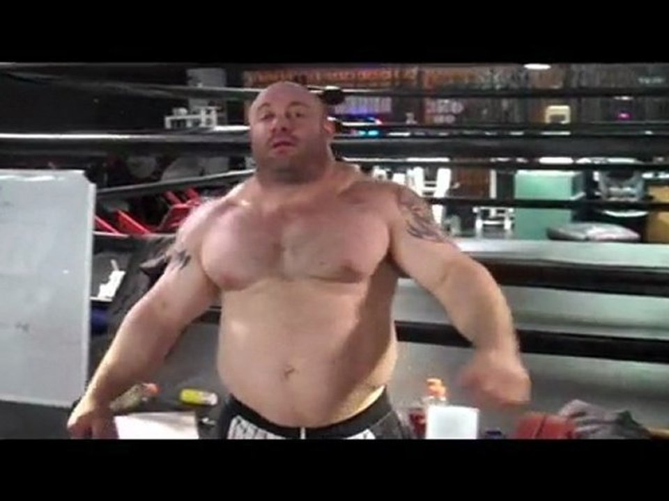 Scot Mendy Bench press tips
