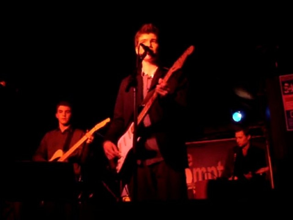 Jumpin' to the Westside - Secours Pop' Festival 2009 - 06