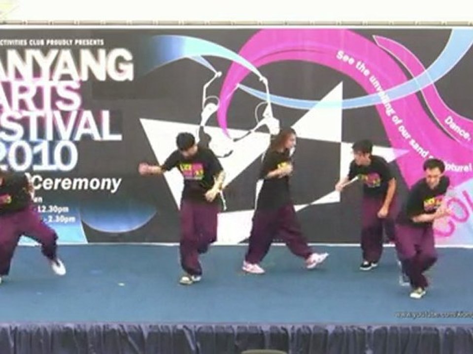 CAC Breakdance Performing at Nanyang Arts Festival @ NTU Pt1
