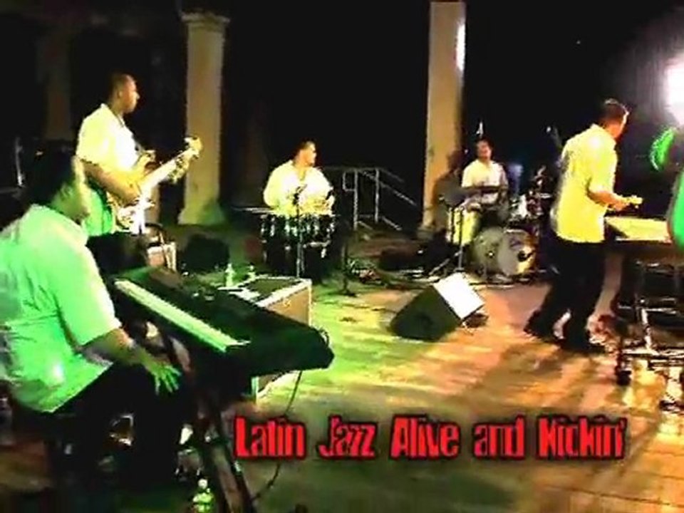 Steve Pouchie Latin Jazz Vibe player in Atlantic City