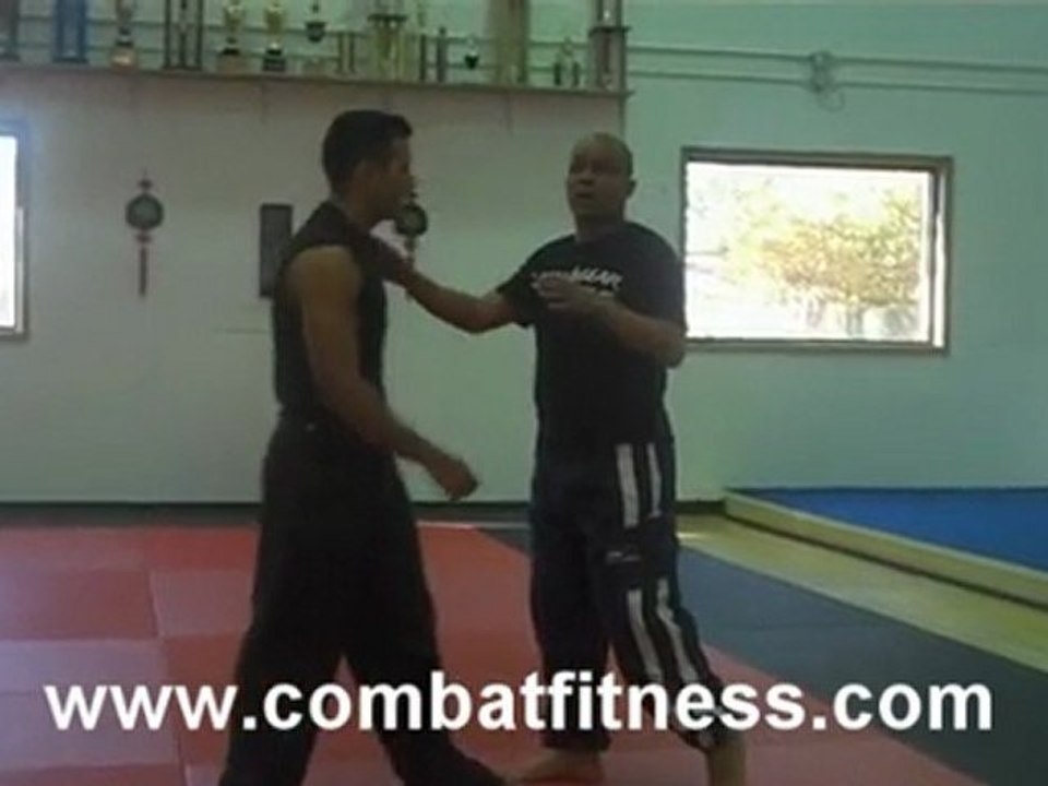 Muay Thai Diagonal Elbow Strike