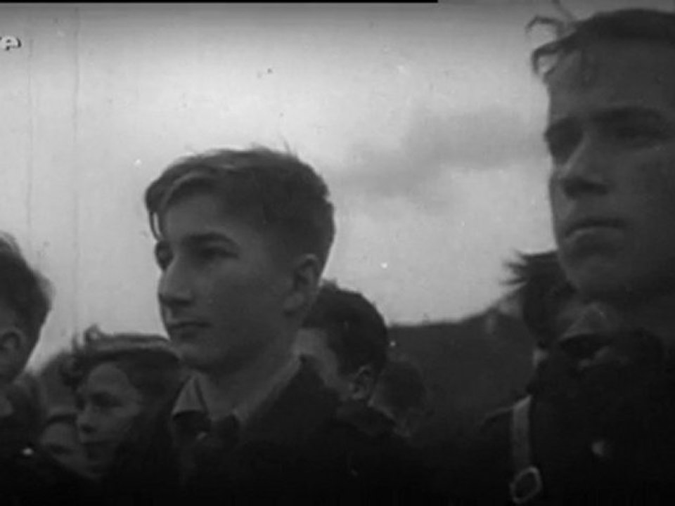 LES ENFANTS SOLDATS 2eme GUERRE MONDIALE 3/3